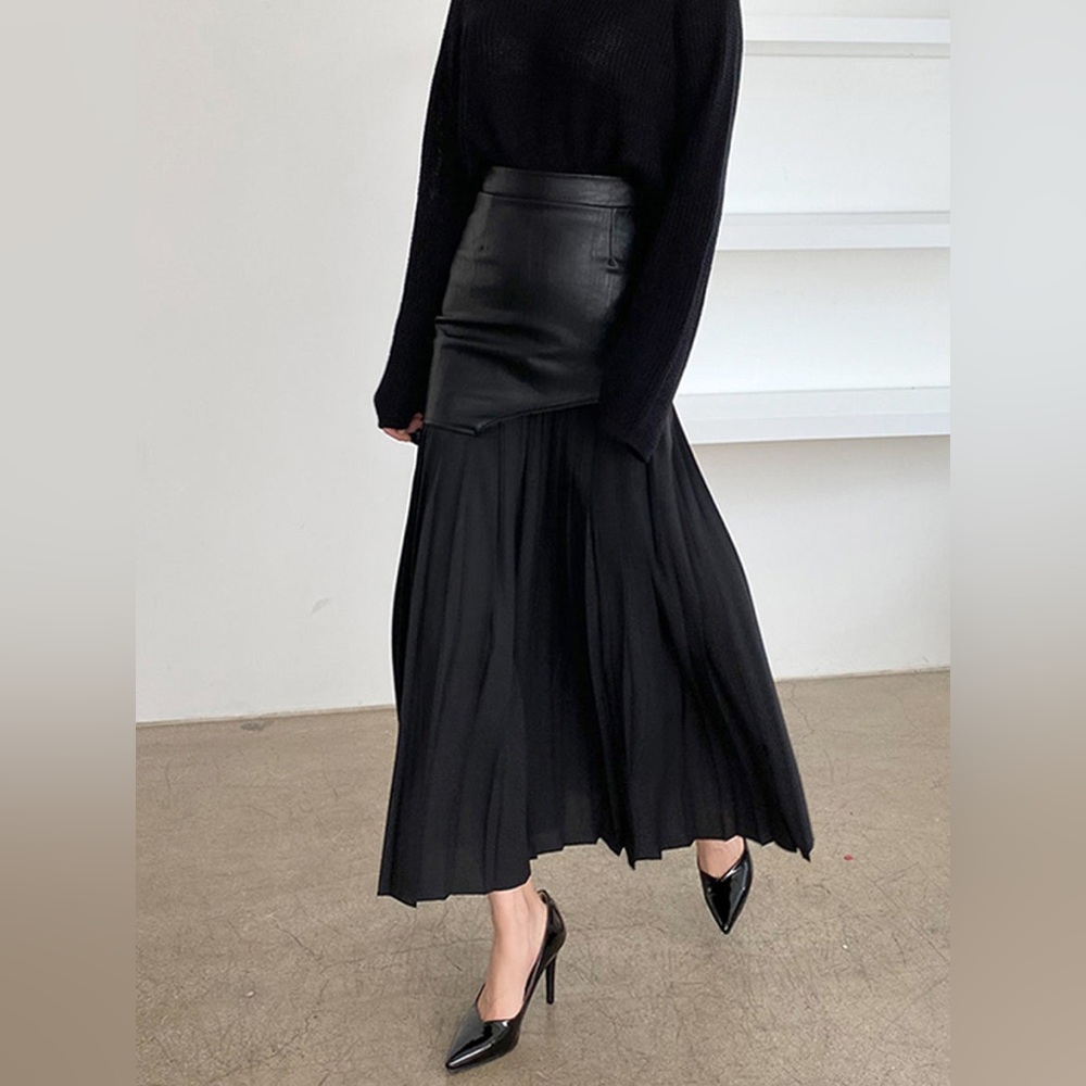 Faux leather and chiffon skirt